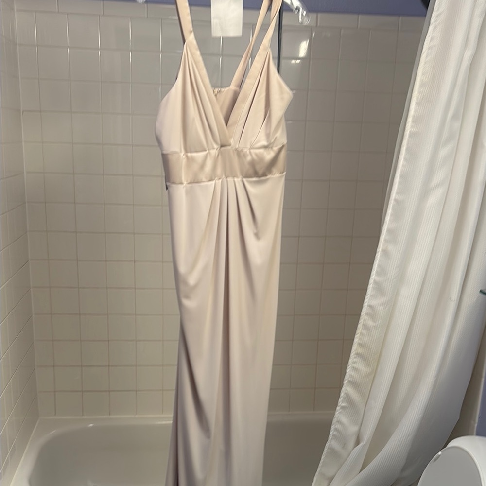 Elegant Cream Sleeveless Gown